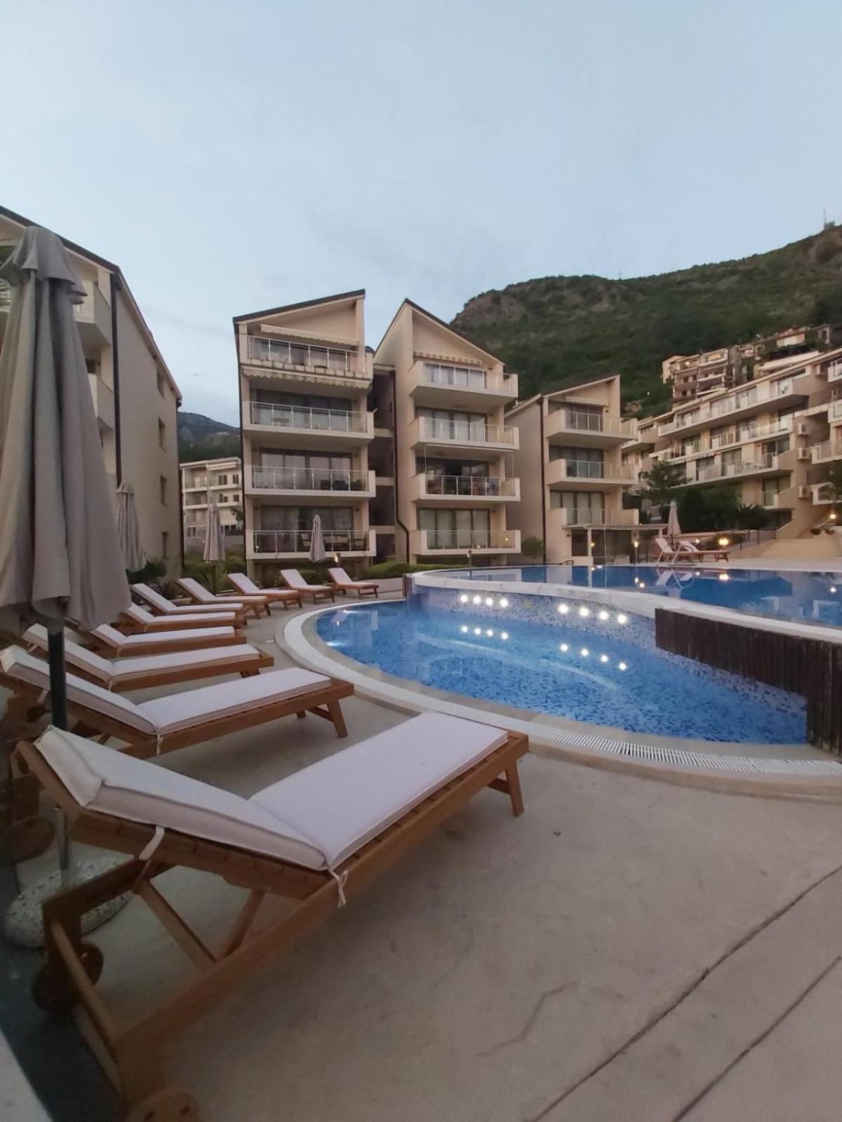 L Blue Horizont Przno Apartament Budva